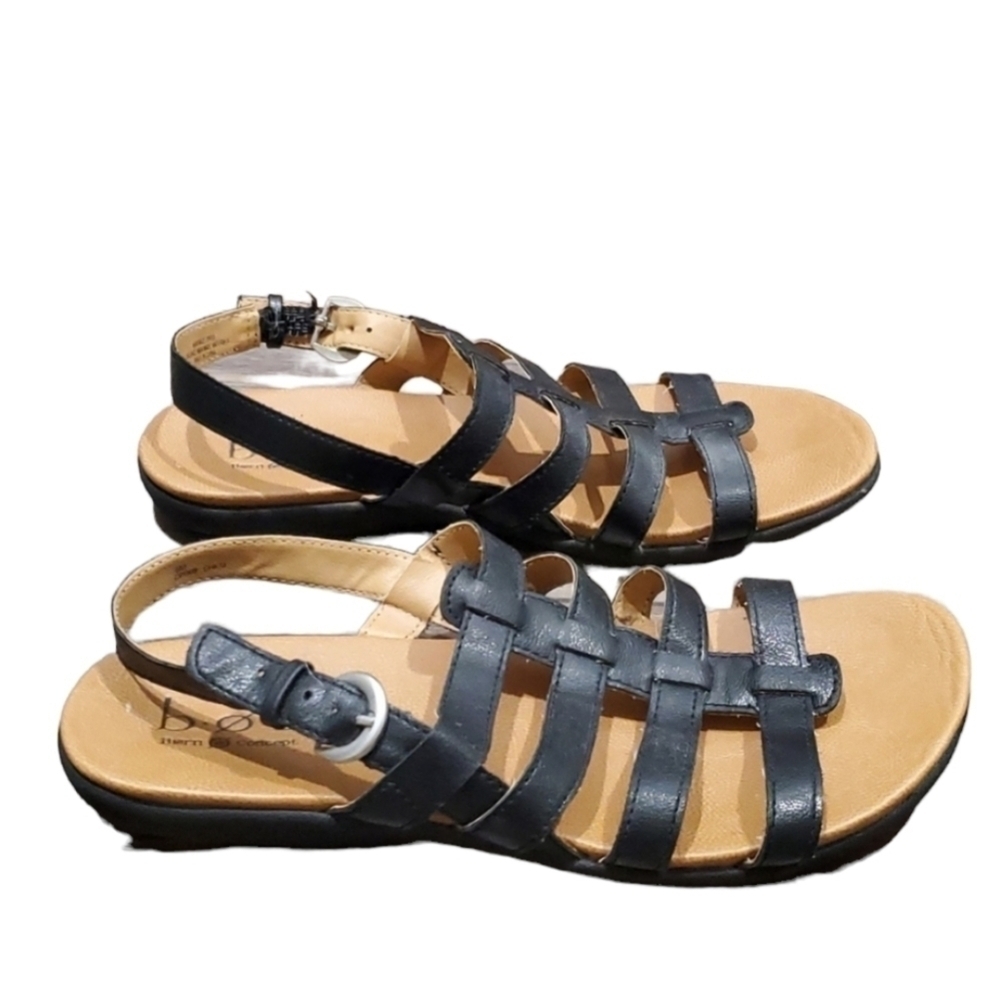 B.O.C. Born Women Comfort Sandals flat shoes sz 8M
